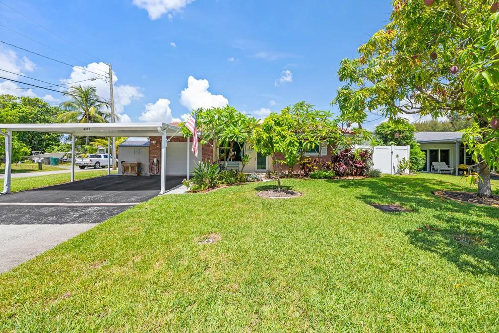 Unit for sale at 4391 SW 34th Lane Lane, Fort Lauderdale, FL 33312