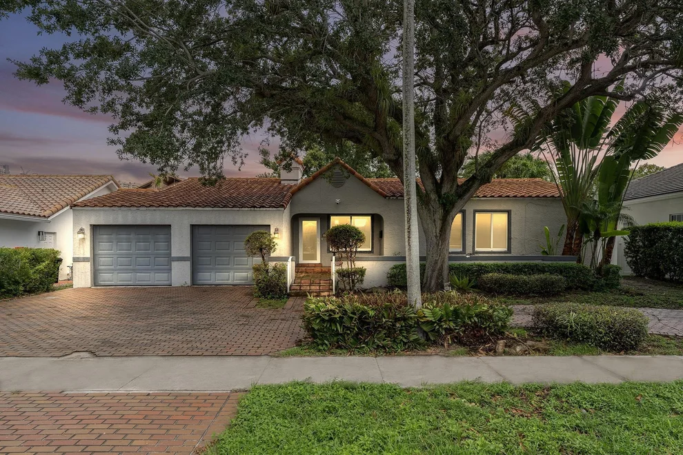 Unit for sale at 805 SE 10th Street, Fort Lauderdale, FL 33316