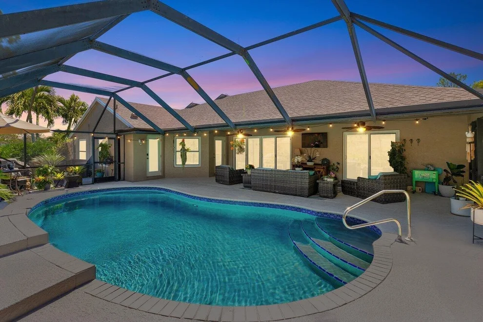 Unit for sale at 13719 82nd Lane N, West Palm Beach, FL 33412