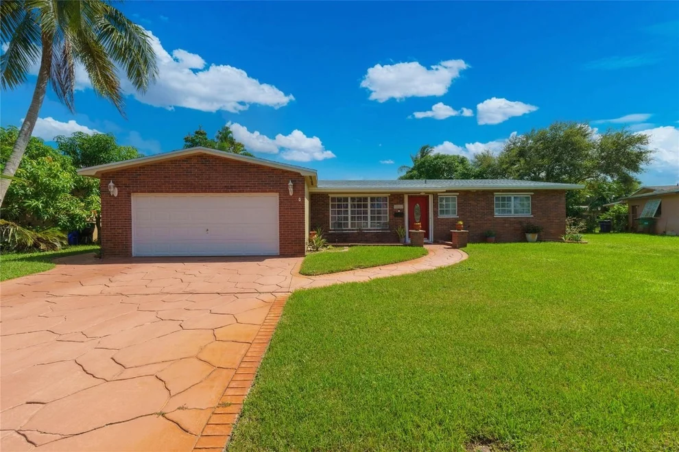 Unit for sale at 1911 NW 86th Avenue, Pembroke Pines, FL 33024