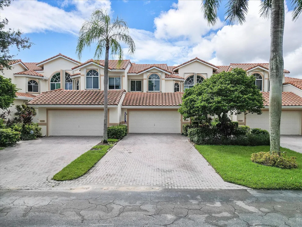 Unit for sale at 560 W Palm Aire Drive, Pompano Beach, FL 33069