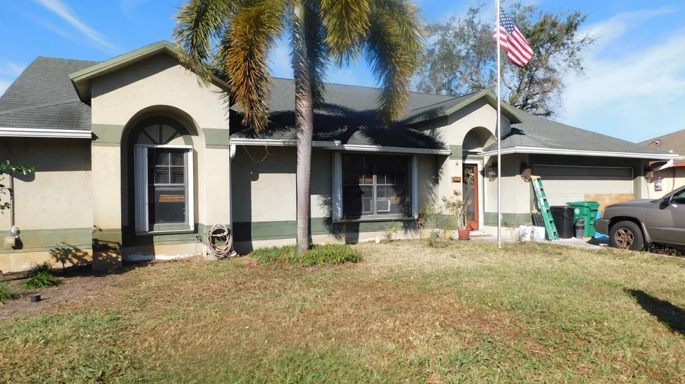 Unit for sale at 525 SW Nautical Avenue, Port St Lucie, FL 34984