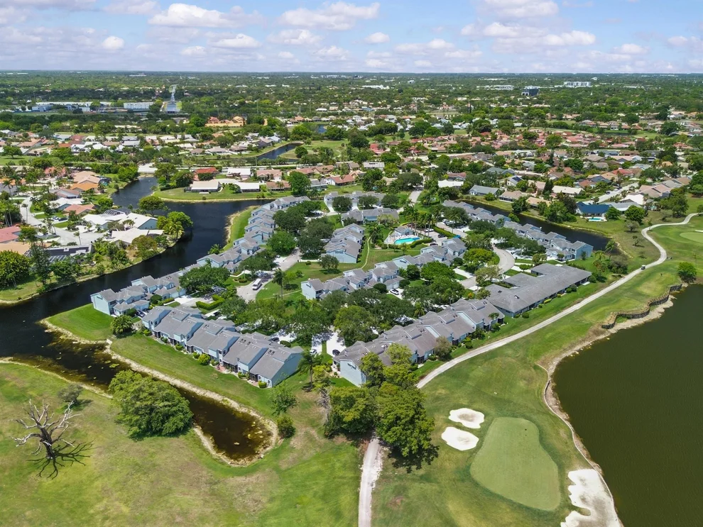 Unit for sale at 8415 NW 78th Ct Court, Tamarac, FL 33321