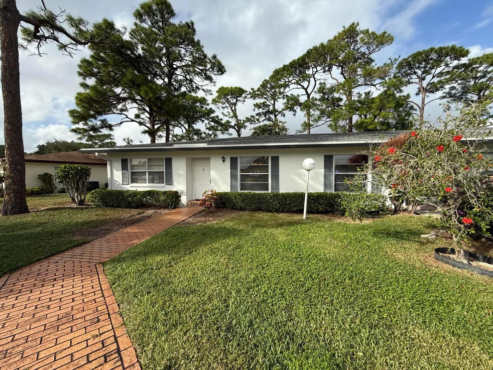 Unit for sale at 5139 Poppy Place, Delray Beach, FL 33484