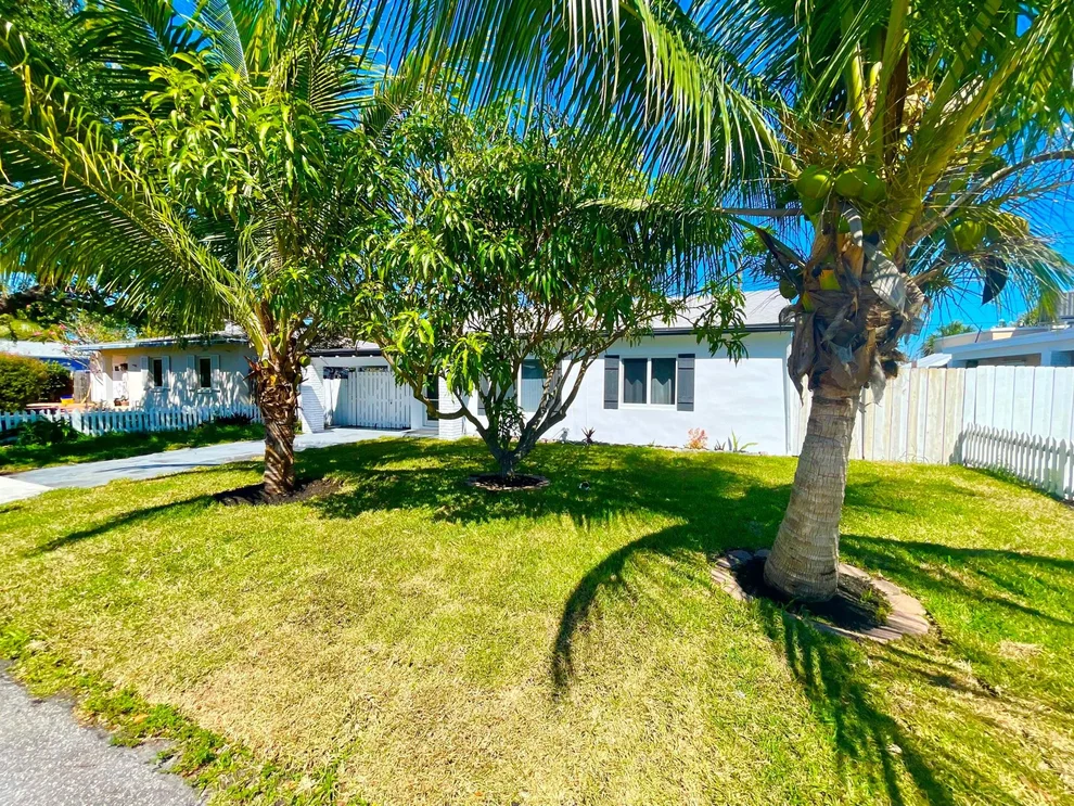 Unit for sale at 1420 N L Street, Lake Worth Beach, FL 33460