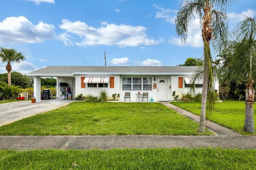 Unit for sale at 751 W Jasmine Drive, Lake Park, FL 33403