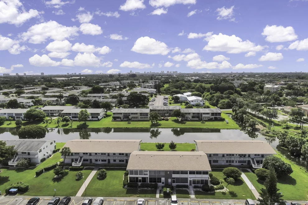 Unit for sale at 311 Andover M, West Palm Beach, FL 33417