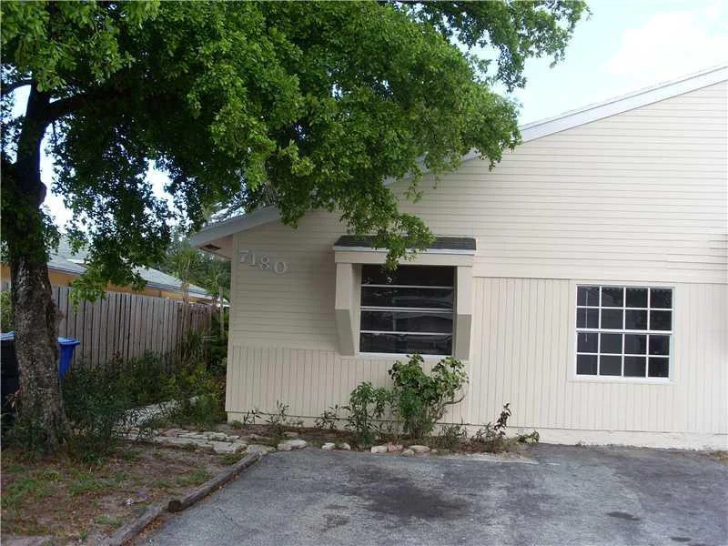 Unit for sale at 7180 SW 14th Street, North Lauderdale, FL 33068