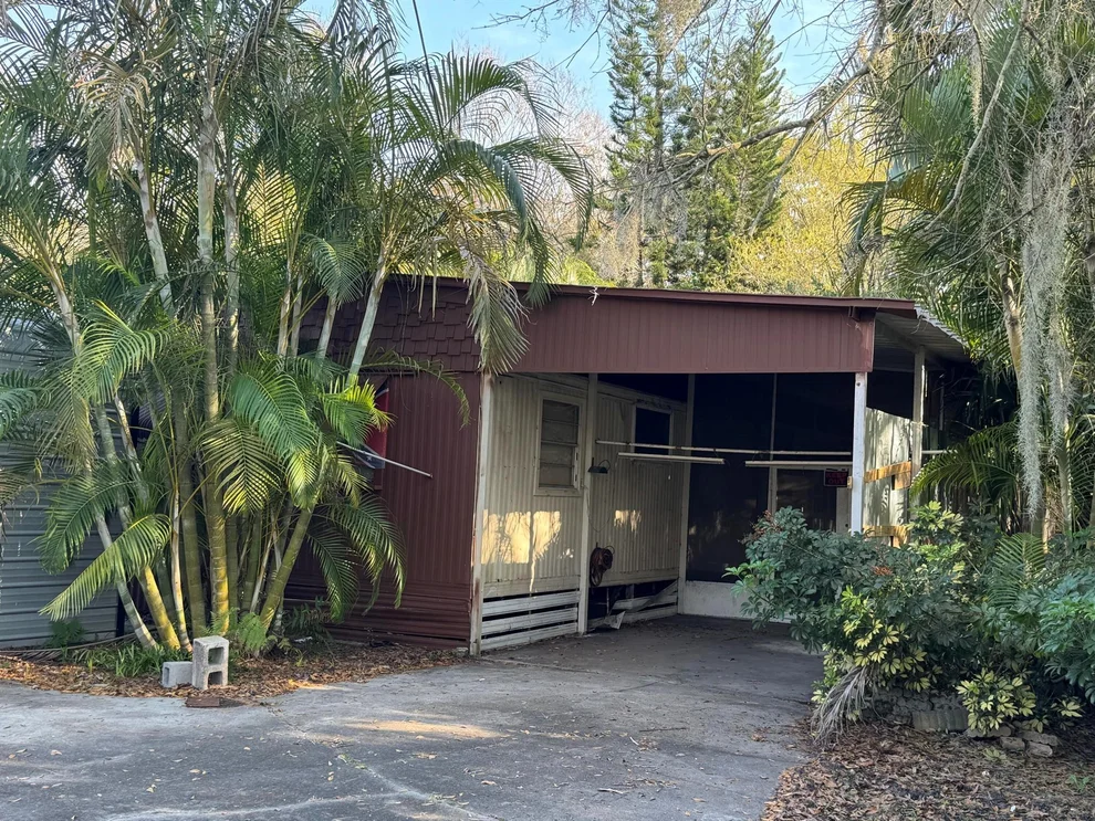 Unit for sale at 4360 SE 26th Street, Okeechobee, FL 34974