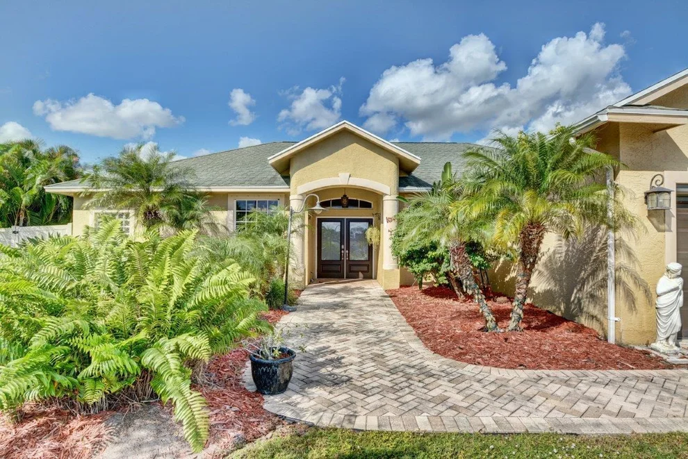 Unit for sale at 1217 SW Glastonberry Avenue, Port St Lucie, FL 34953