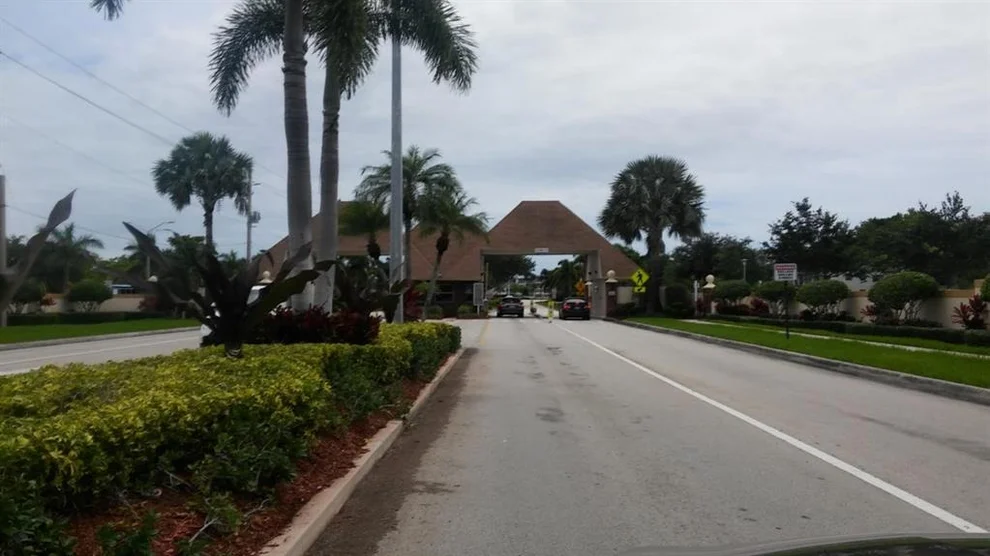 Unit for sale at 512 Fanshaw M, Boca Raton, FL 33434