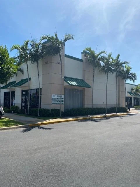 Unit for sale at 901 S Military Trail, West Palm Beach, FL 33415