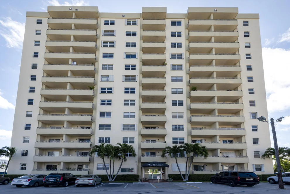 Unit for sale at 900 NE 18th Avenue, Fort Lauderdale, FL 33304