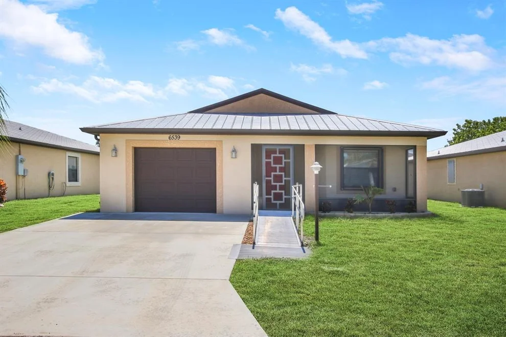 Unit for sale at 6539 Zapote Court, Fort Pierce, FL 34951