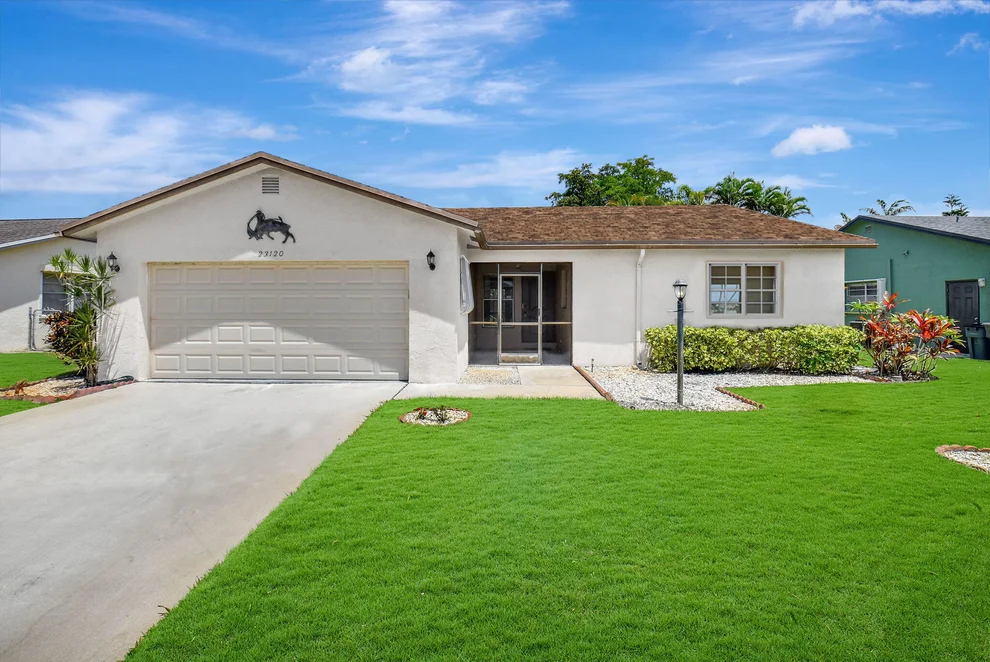Unit for sale at 23120 SW 61st Avenue, Boca Raton, FL 33428
