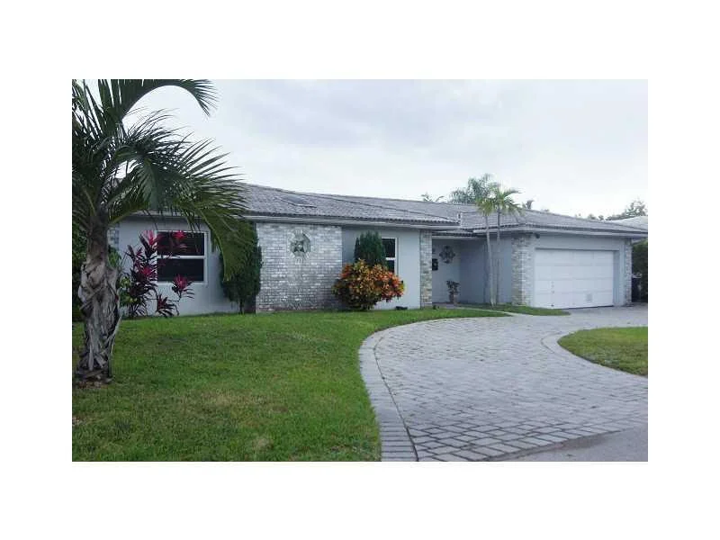 Unit for sale at 12 Fort Royal Island, Fort Lauderdale, FL 33308