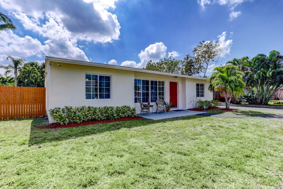 Unit for sale at 1802 Antigua Road, Lake Clarke Shores, FL 33406