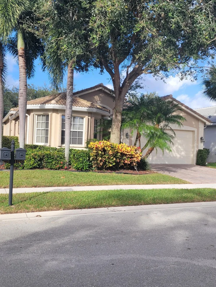 Unit for sale at 11243 Mandalay Way, Boynton Beach, FL 33437