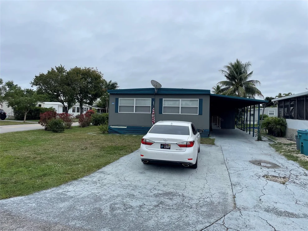 Unit for sale at 2600 SW 54th Street, Fort Lauderdale, FL 33312