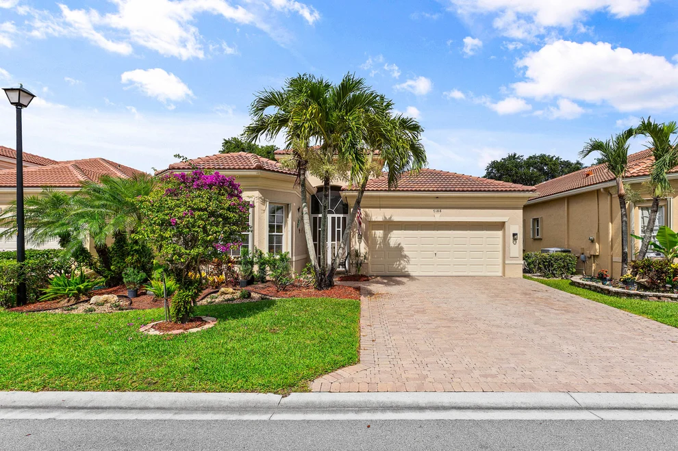 Unit for sale at 7188 Demedici Circle, Delray Beach, FL 33446