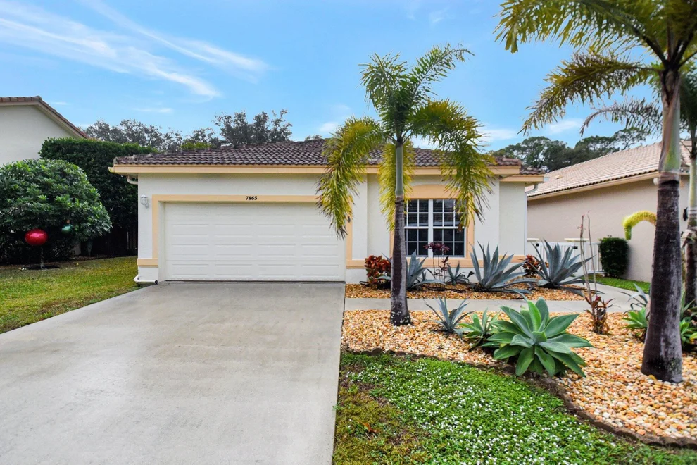 Unit for sale at 7865 Colony Lake Drive, Boynton Beach, FL 33436