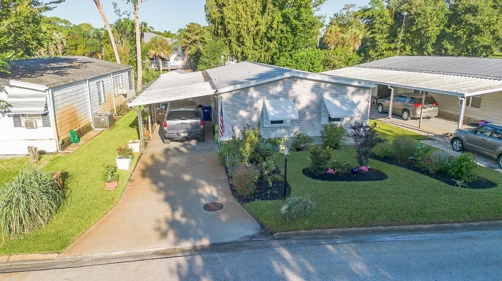 Unit for sale at 107 NE 8th Avenue, Okeechobee, FL 34972