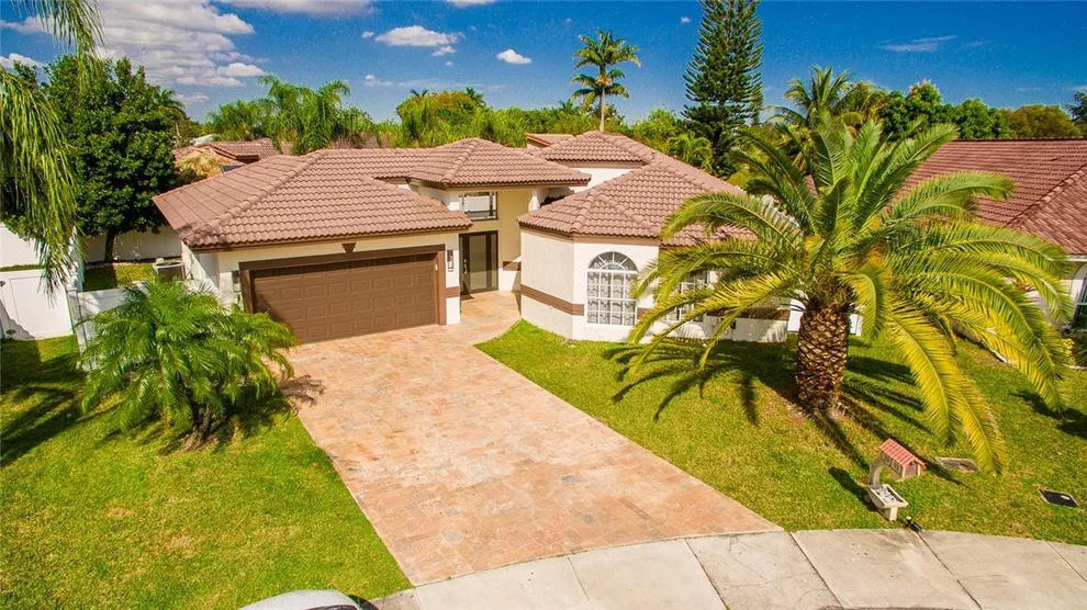Unit for sale at 6963 NW 19th Street, Margate, FL 33063
