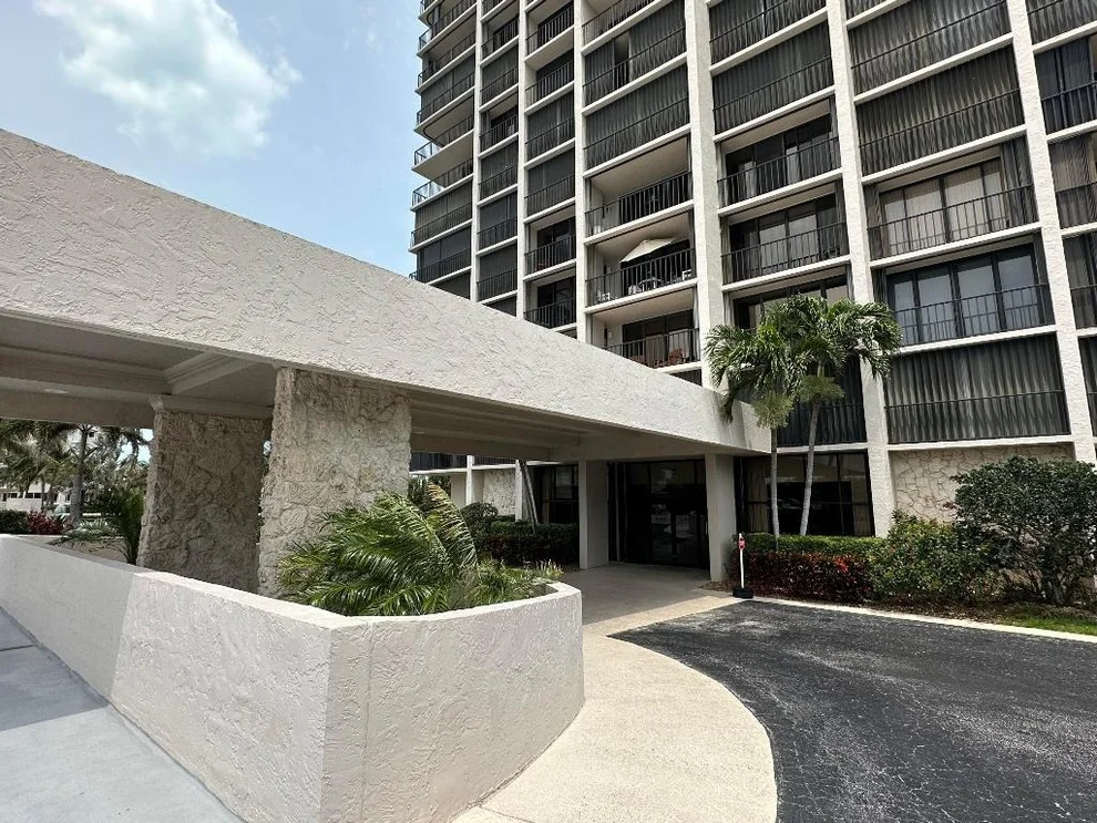 Unit for sale at 5047 N Highway A1a, Hutchinson Island, FL 34949