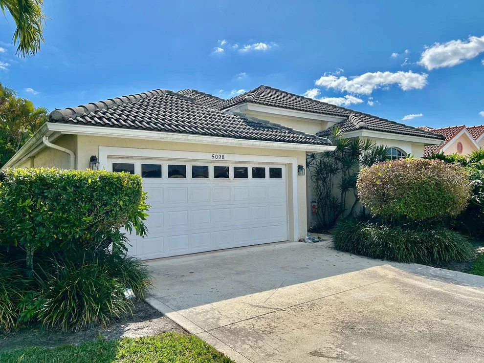 Unit for sale at 5098 SE Devenwood Way, Stuart, FL 34997