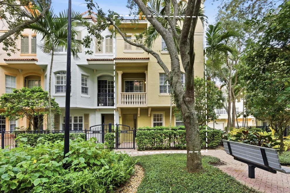 Unit for sale at 2720 Ravella Way, Palm Beach Gardens, FL 33410