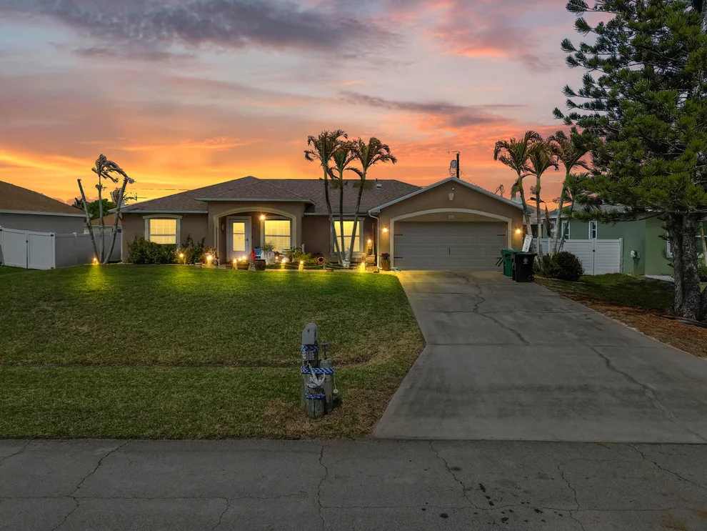 Unit for sale at 311 SW Dustin Avenue, Port St Lucie, FL 34953