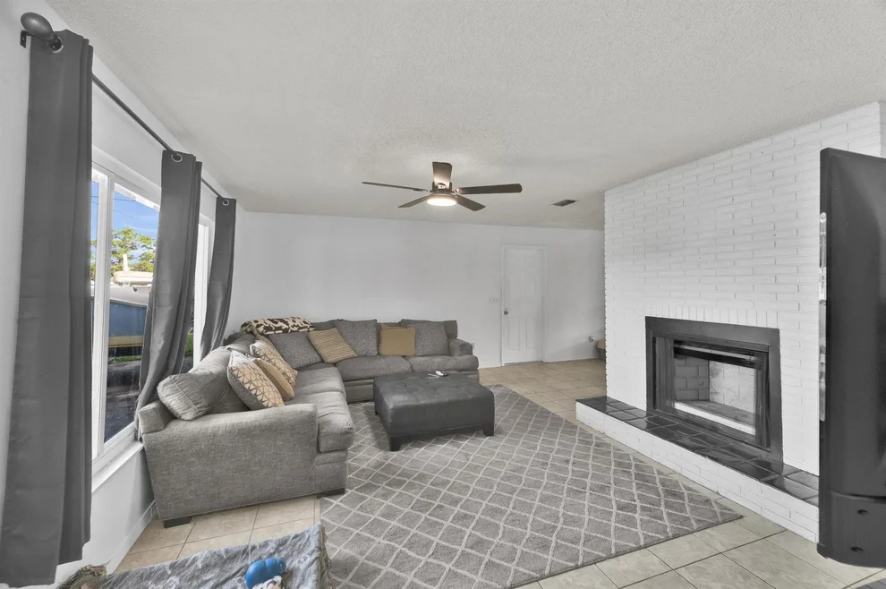 Unit for sale at 5000 Fort Pierce Boulevard, Fort Pierce, FL 34951