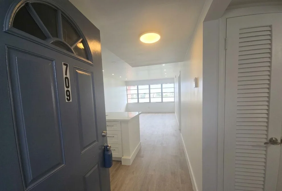 Unit for sale at 18555 NE 14th Avenue, Miami, FL 33179