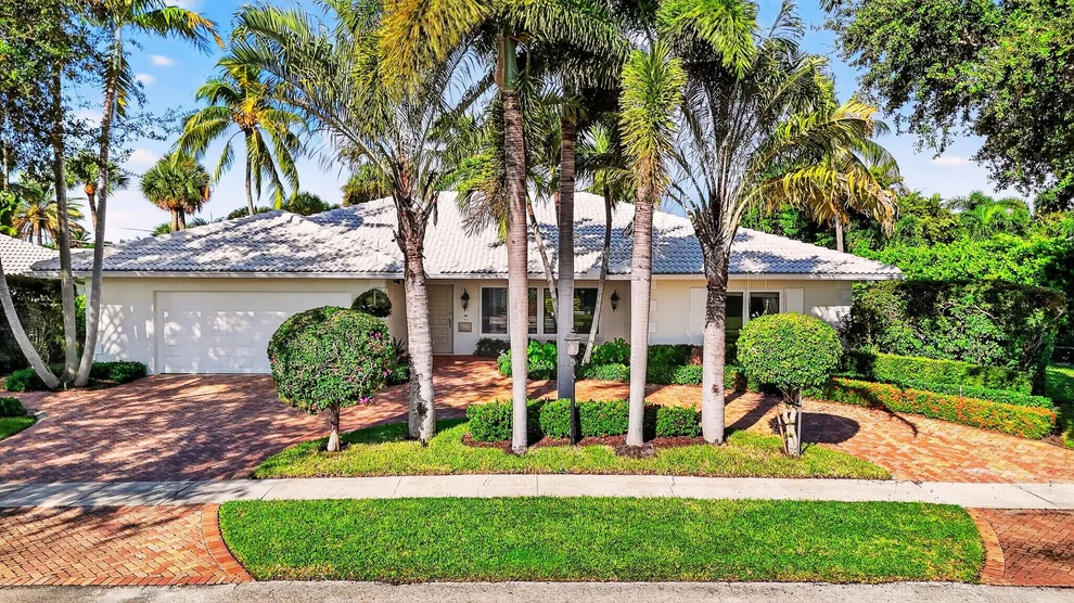 Unit for sale at 933 SW Mulberry Way, Boca Raton, FL 33486