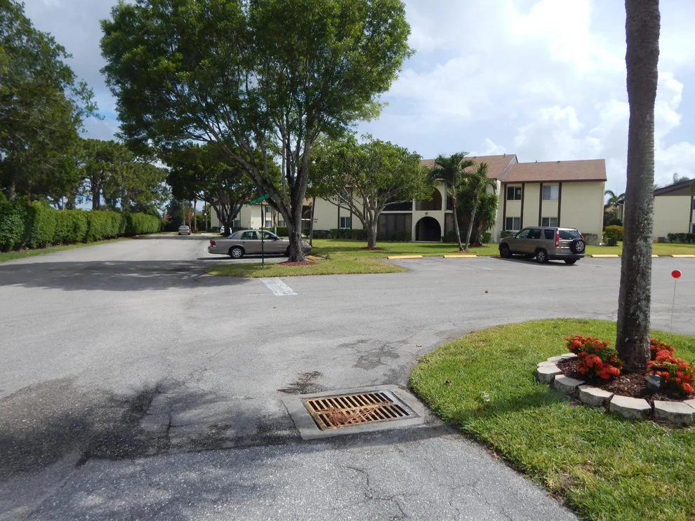Unit for sale at 5800 Whispering Pine Way, Greenacres, FL 33463