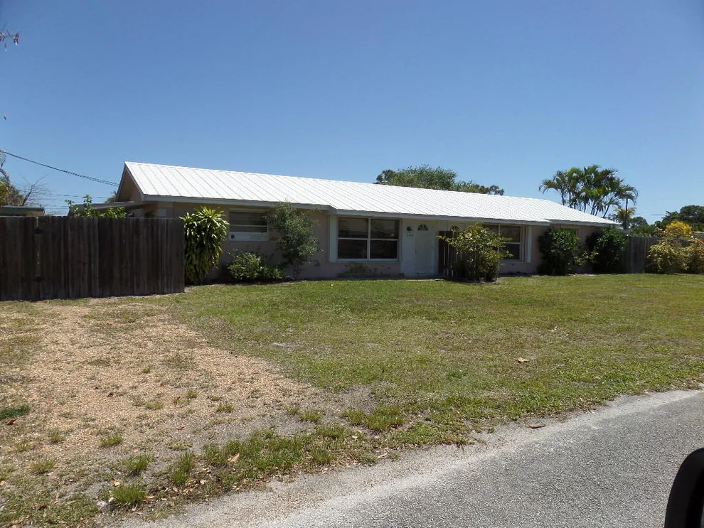 Unit for sale at 4853-4863 SE Bollard Avenue, Stuart, FL 34997