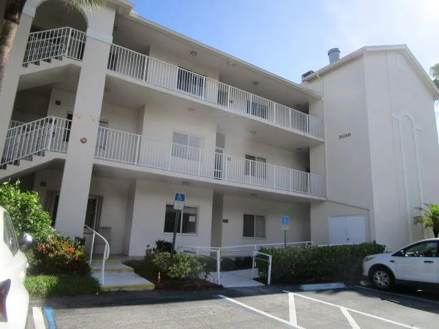 Unit for sale at 5016 Rose Hill Drive, Boynton Beach, FL 33437
