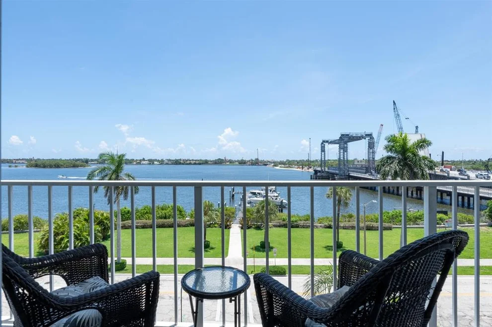 Unit for sale at 3901 S Flagler Drive, West Palm Beach, FL 33405