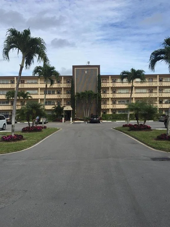 Unit for sale at 4081 Wolverton E, Boca Raton, FL 33434