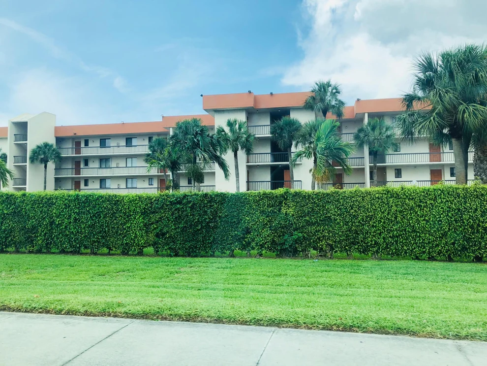 Unit for sale at 5981 Via Vermilya, Lake Worth, FL 33462
