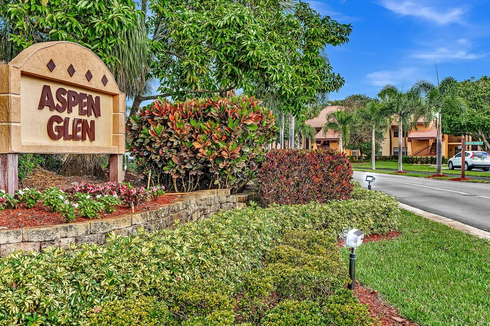 Unit for sale at 11223 Aspen Glen Drive, Boynton Beach, FL 33437