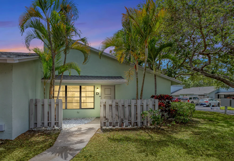 Unit for sale at 431 Jupiter Lakes Boulevard, Jupiter, FL 33458