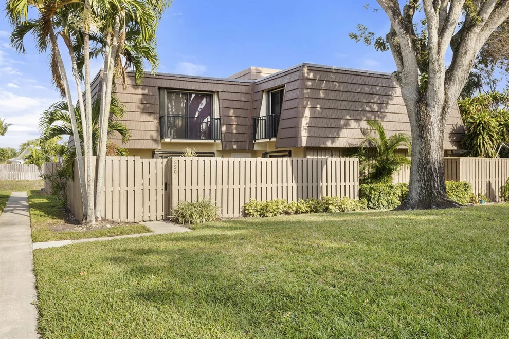 Unit for sale at 220 2nd Court, Palm Beach Gardens, FL 33410