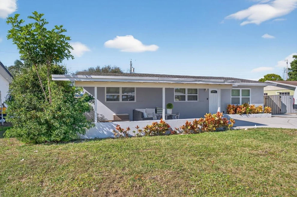 Unit for sale at 511 Iris Avenue, Palm Beach Gardens, FL 33410