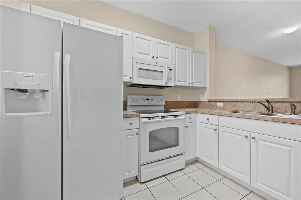 Unit for sale at 4150 Napoli Lake Drive, Riviera Beach, FL 33410