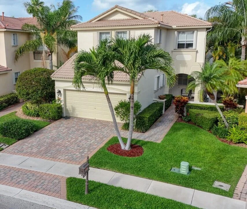 Unit for sale at 251 Isle Verde Way, Palm Beach Gardens, FL 33418
