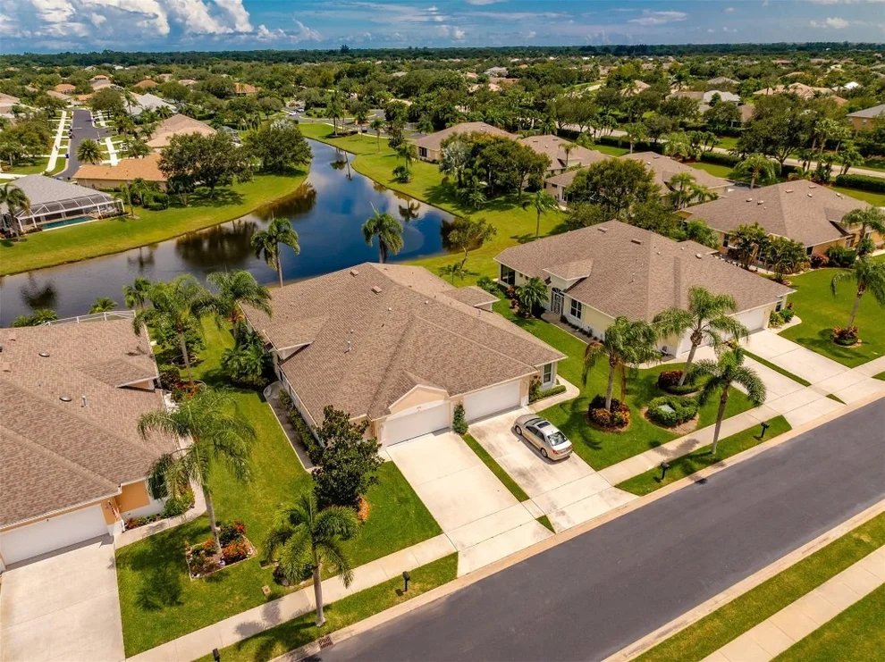 Unit for sale at 471 E Tangerine Square, Vero Beach, FL 32968