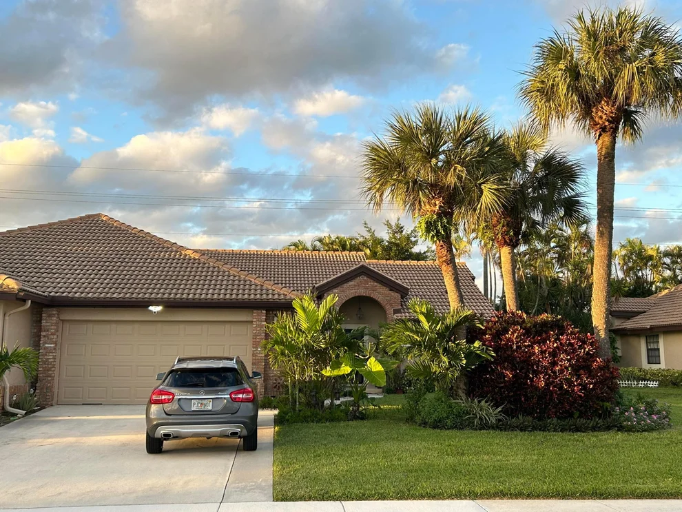 Unit for sale at 7207 Le Chalet Boulevard, Boynton Beach, FL 33472