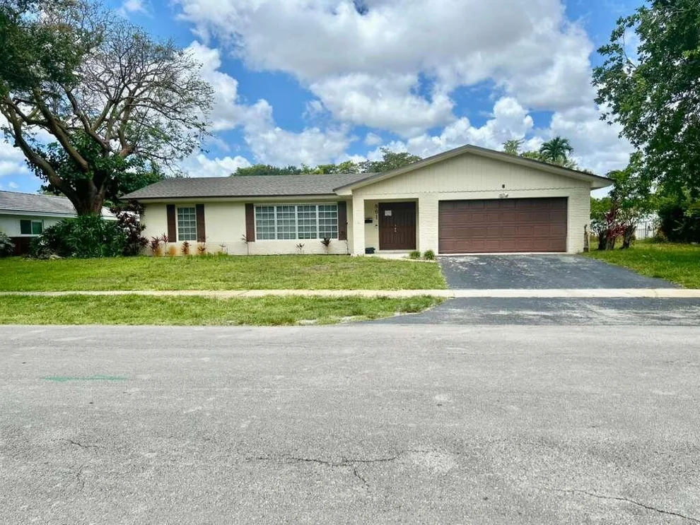 Unit for sale at 861 NW 72nd Avenue, Plantation, FL 33317