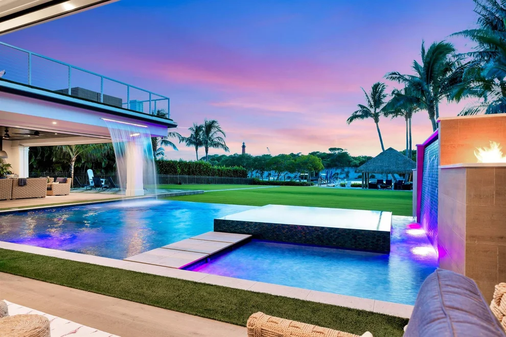 Unit for sale at 103 Lighthouse Drive, Jupiter Inlet Colony, FL 33469